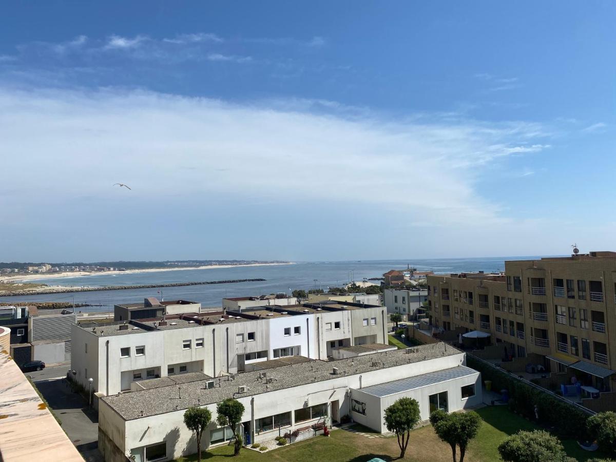 Beach Front With Rooftop 孔迪镇 外观 照片